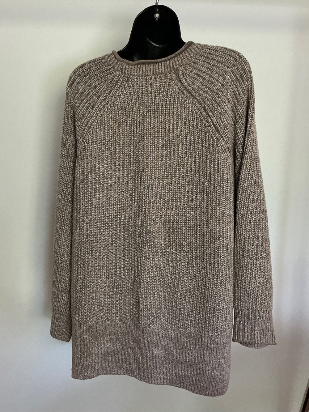 Ellen Tracy Marled Crewneck Sweater, Oatmeal Marl, Size Large - Picture 9 of 16